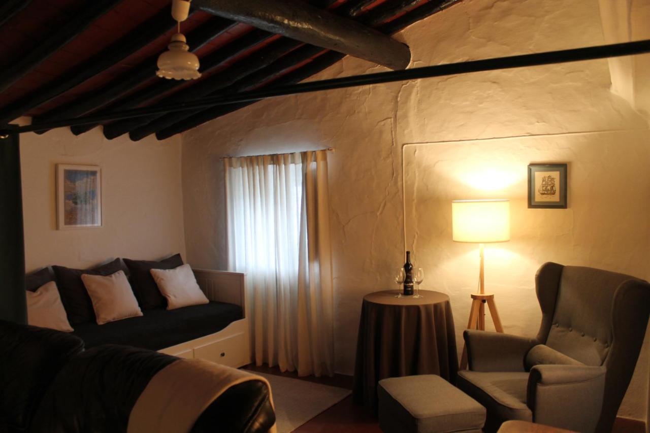 Casa Das Correias Evora Monte Bagian luar foto