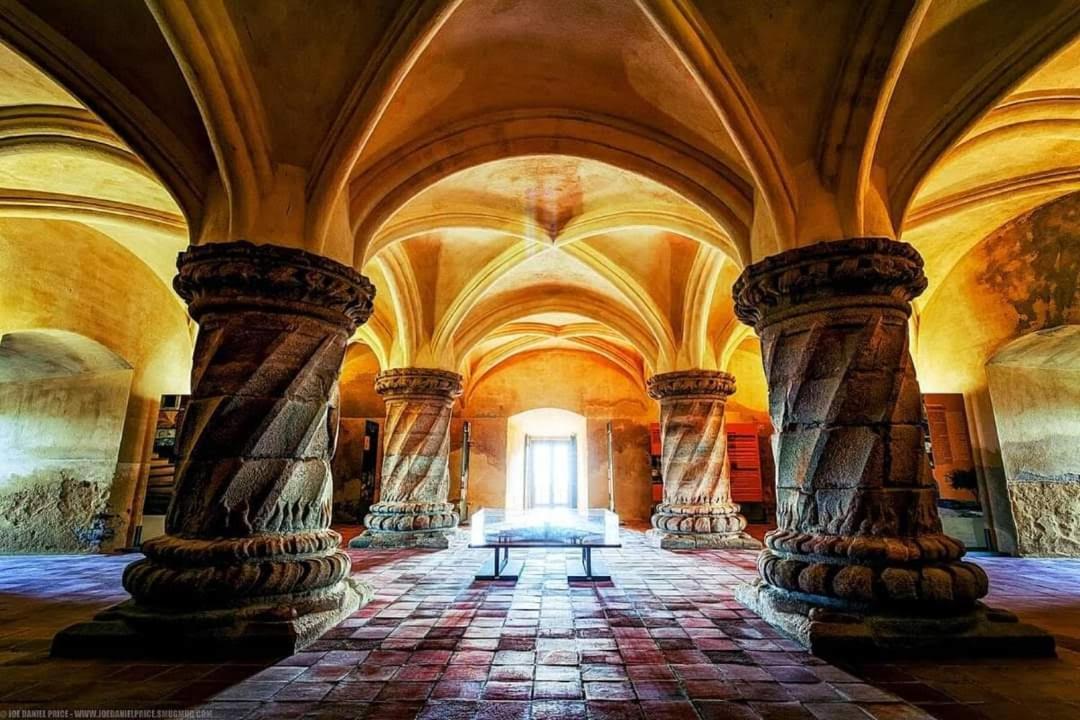 Casa Das Correias Evora Monte Bagian luar foto